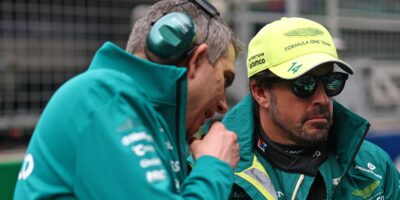 Šokující záběry z kokpitu: Alonso kvůli vibracím ztratil cit v rukou