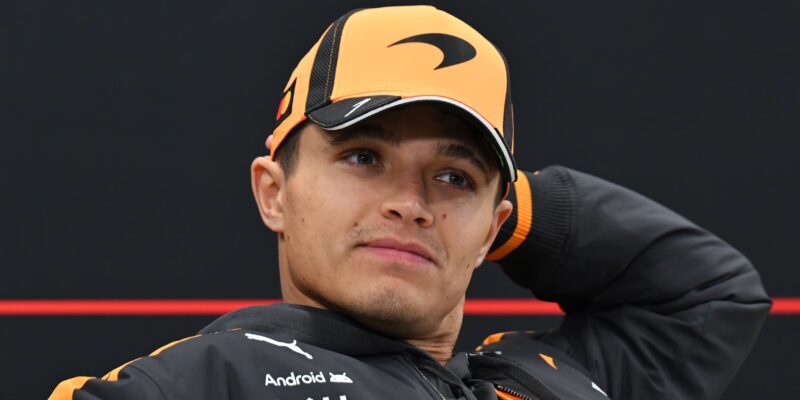 McLaren ztrácí, ale nevzdává se. Norris věří v nejrychlejší vůz