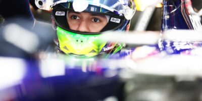 Red Bullu to v Šanghaji zatím vůbec nejde: Hadjar nešetří kritikou