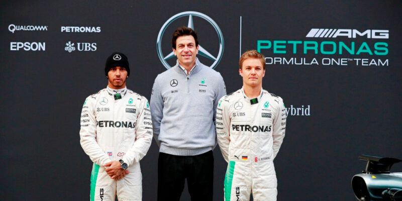 Chtěl jsem je vyhodit, říká Wolff o Hamiltonovi a Rosbergovi