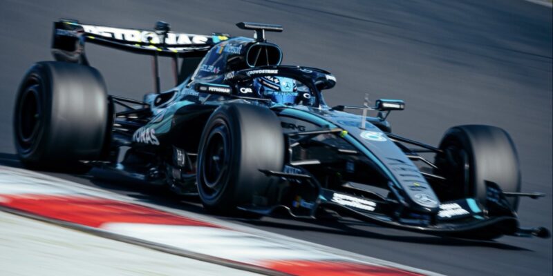 Russell před restartem sezóny vyzařuje sebevědomí