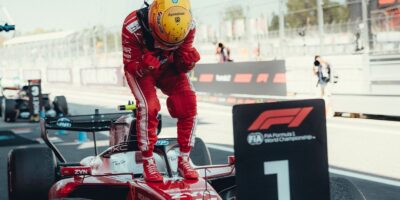 Lewis a Ferrari mají neuvěřitelné momentum: Budou ještě výš