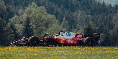 Ferrari už nemůže dlouho vydržet: Rozpočtový strop je neúprosný