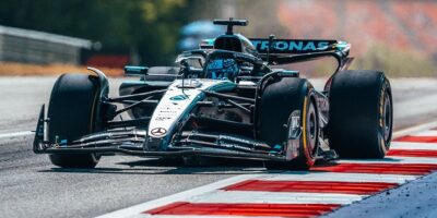 Výsledky FP1 VC Rakouska: Mercedes dominoval, Verstappen skoro nevyjel