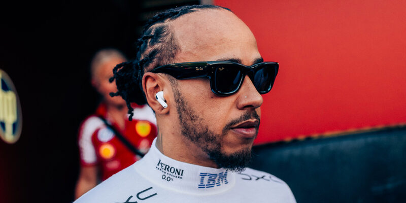 Nikdy neříkej nikdy, prohlásil Hamilton o svých šancích na titul