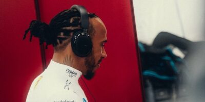 Na Mercedes mít nebudeme: Hamilton upozorňuje na rovinky