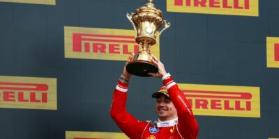 Má Ferrari šanci v boji o titul? Vasseur nesouhlasí