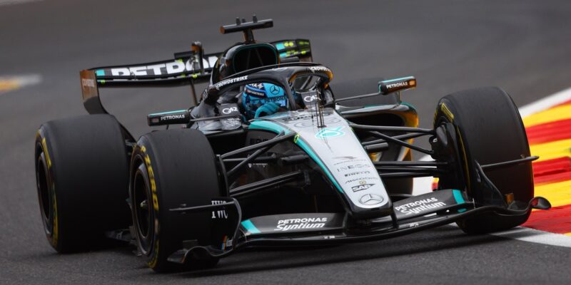 36 hodin práce nepřineslo nic: Mercedes vůbec netuší, co je špatně