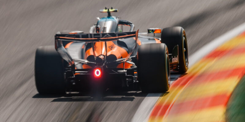 McLaren přiveze do Maďarska otočné zadní křídlo