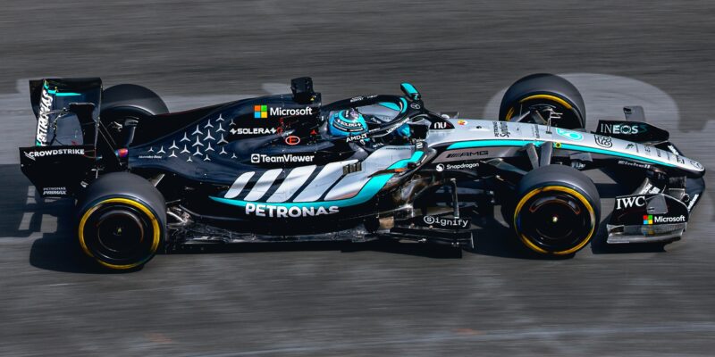 Sprint VC Nizozemska: George Russell vítězem, Leclercovi se risk vyplatil