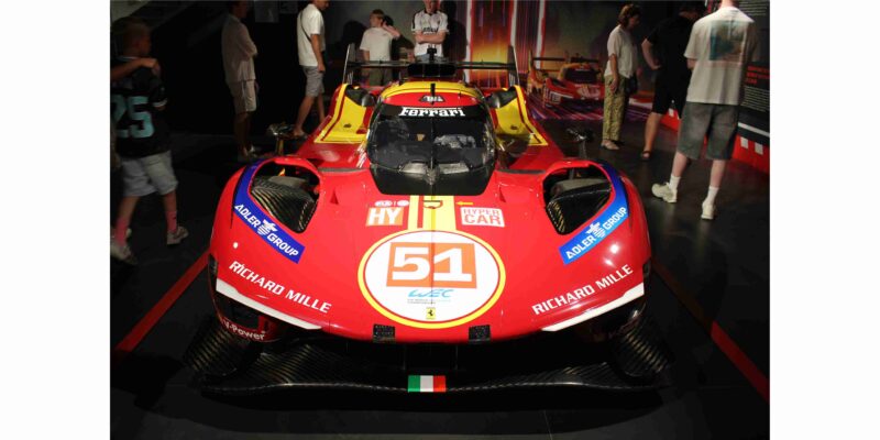 Ferrari 499p