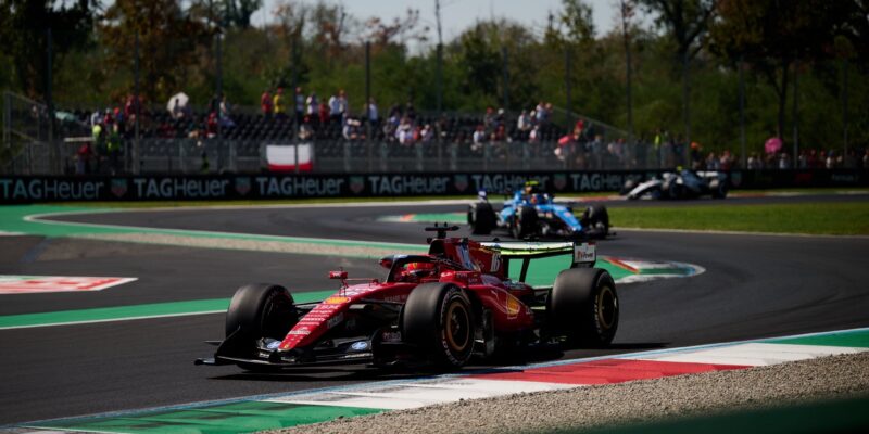 Výsledky FP1 VC Itálie: Leclerc s Ferrari první