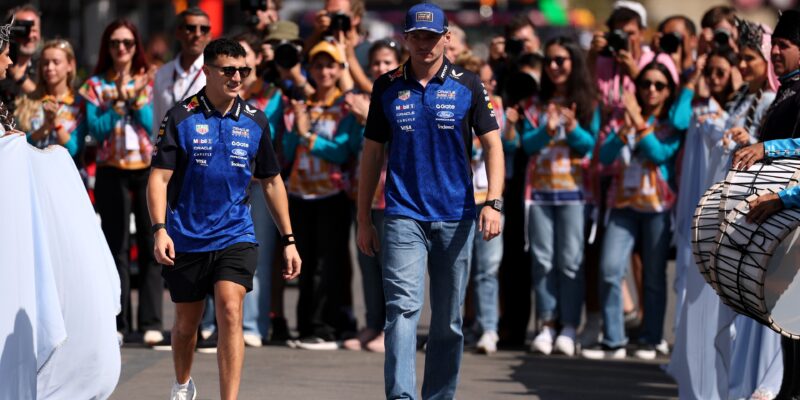 Russell i Verstappen stojí na straně Colapinta: Trest by byl přísny