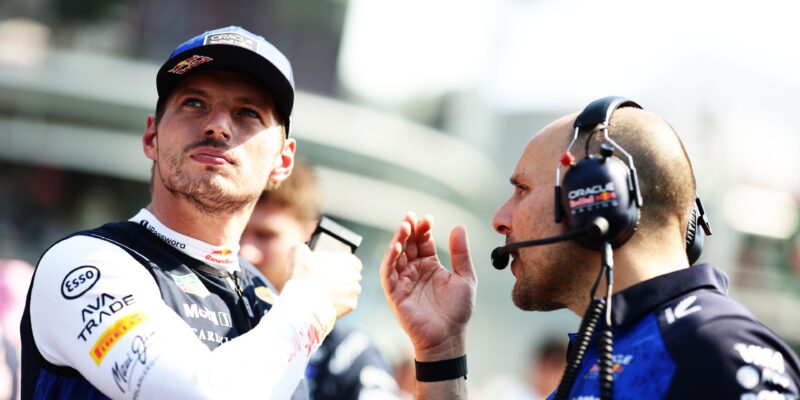 Pravděpodobně dojde k množství velkých nehod, tipuje Verstappen