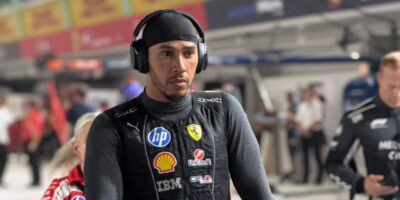 Hamilton dostal výjimku od FIA: Po závodě navštívil lékaře