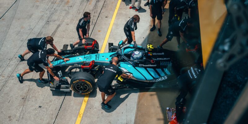 Mercedes v kvalifikaci pohořel: Wolff netuší, co se pokazilo
