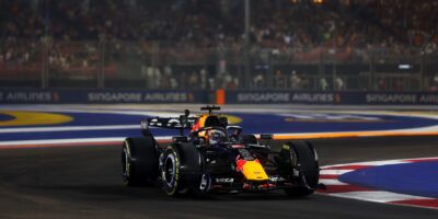 Sprintová kvalifikace na VC Singapuru: Překvapivá pole position pro Verstappena a problémy s GPS